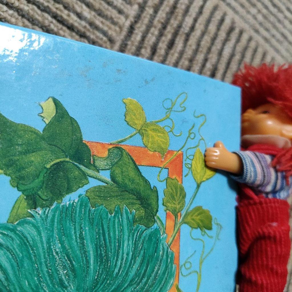 [USED] Uncle Peasly and the Pea Pod Kids Pop-up Book