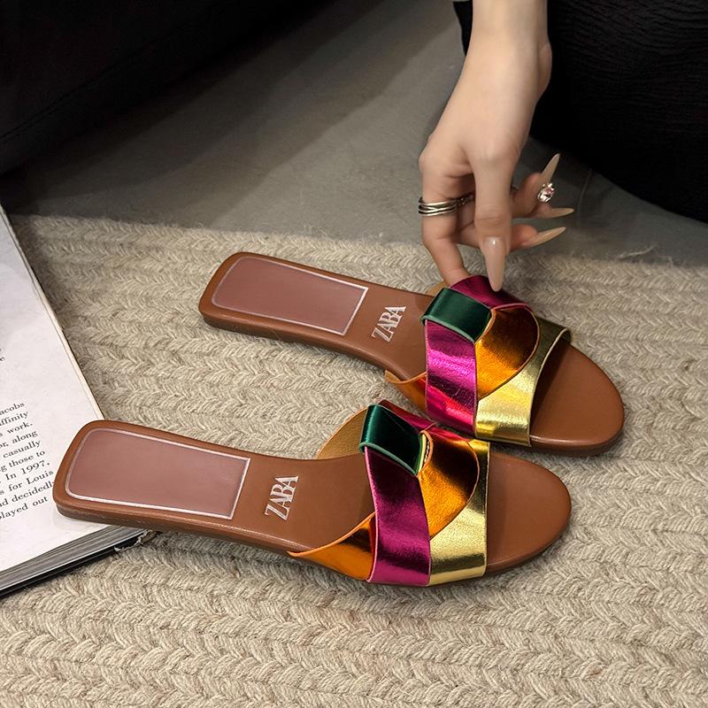 Plus-size summer new women s slippers cross-flat slippers simple slippers 35