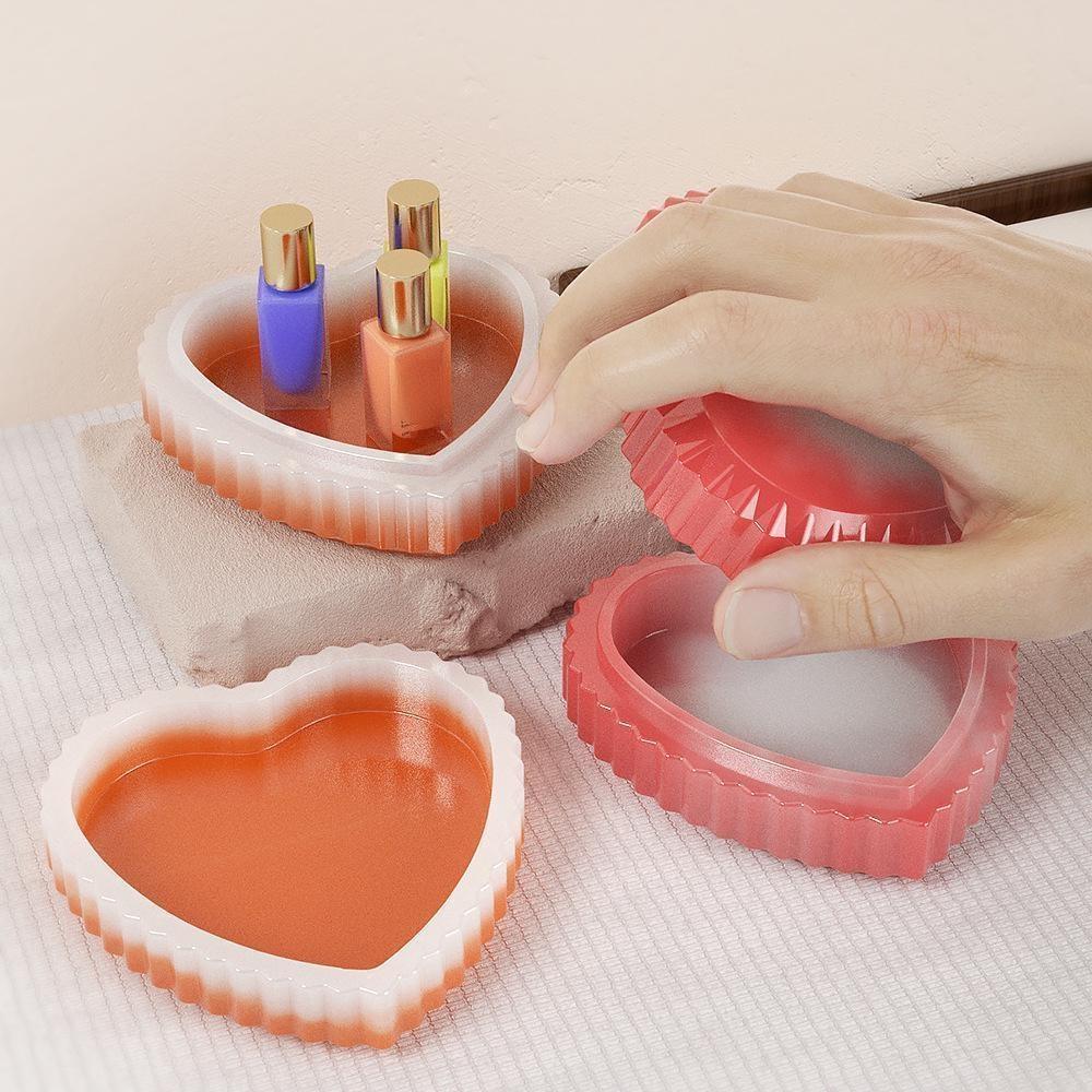 DIY Adhesive Plaster Candlestick Mould Striped Love Plate Storage Box Mold Heart Shaped Tray Jewelry Storage Box Silicone Mold