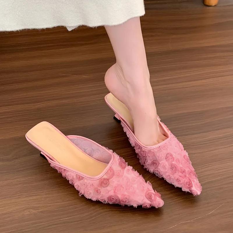 Fashion Flower Women Slippers Fashion Pointed Toe Heeled Sandals Lace Mules Shoes Slingback Elegant Summer Dress 2025 New Mujer Zapatos