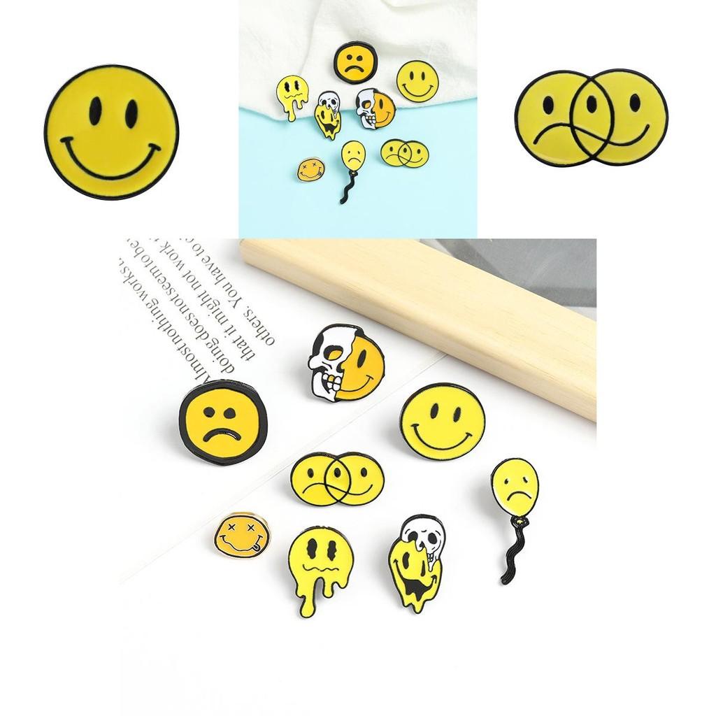 Alloy Brooch Modern With Unique Skull Shape And Creative Smiling Face For Style
