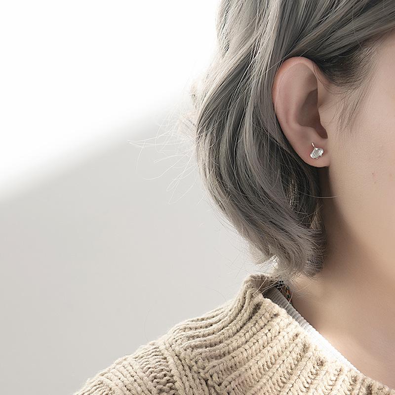 Ginkgo Biloba Leaf Stud Earrings Female Mori Sweet Leaf Campus Style Earrings Small Fresh Korean Version Niche Design Jewelry