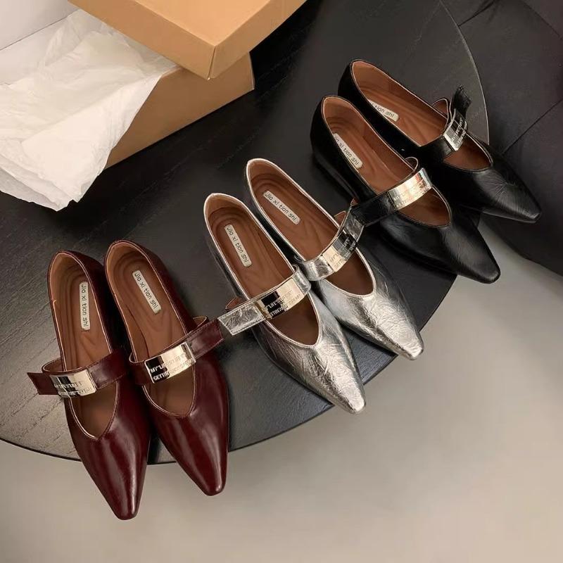 Fashion 2024 Spring Retro Women's Low-Heeled Shoes Fashion Pointed Toe Party Shoes Women Chunky Mary Jane Shoes Zapatillas