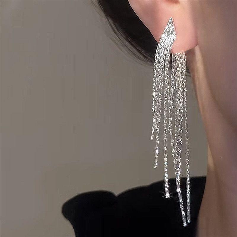 925 Silver Pin Earrings Long Asymmetrical Crystal Tassel Earrings One Style for Dual-Wear Fashion Style Exquisite Fancy Women Crystal Tassel Earrings