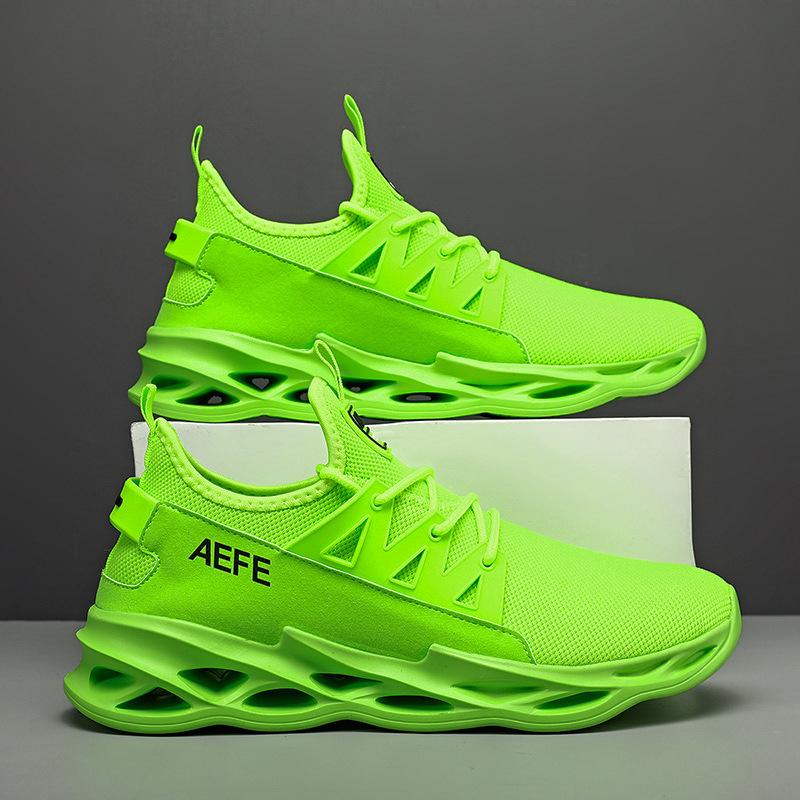 Men's shoes large size sports running lightweight mesh breathable fly weaving fashion