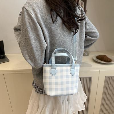 Summer Plaid Small Bag Women's New Versatile Shoulder Messenger Bag Is Now Popular Bucket Bag