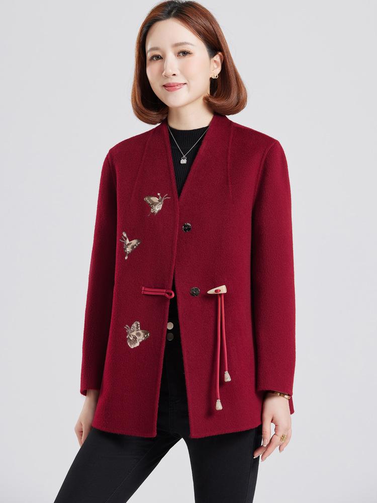 Mom's Embroidered Double-Faced Cashmere V-Neck Short Coat for Middle-Aged and Elderly Women - Autumn/Winter Fashion