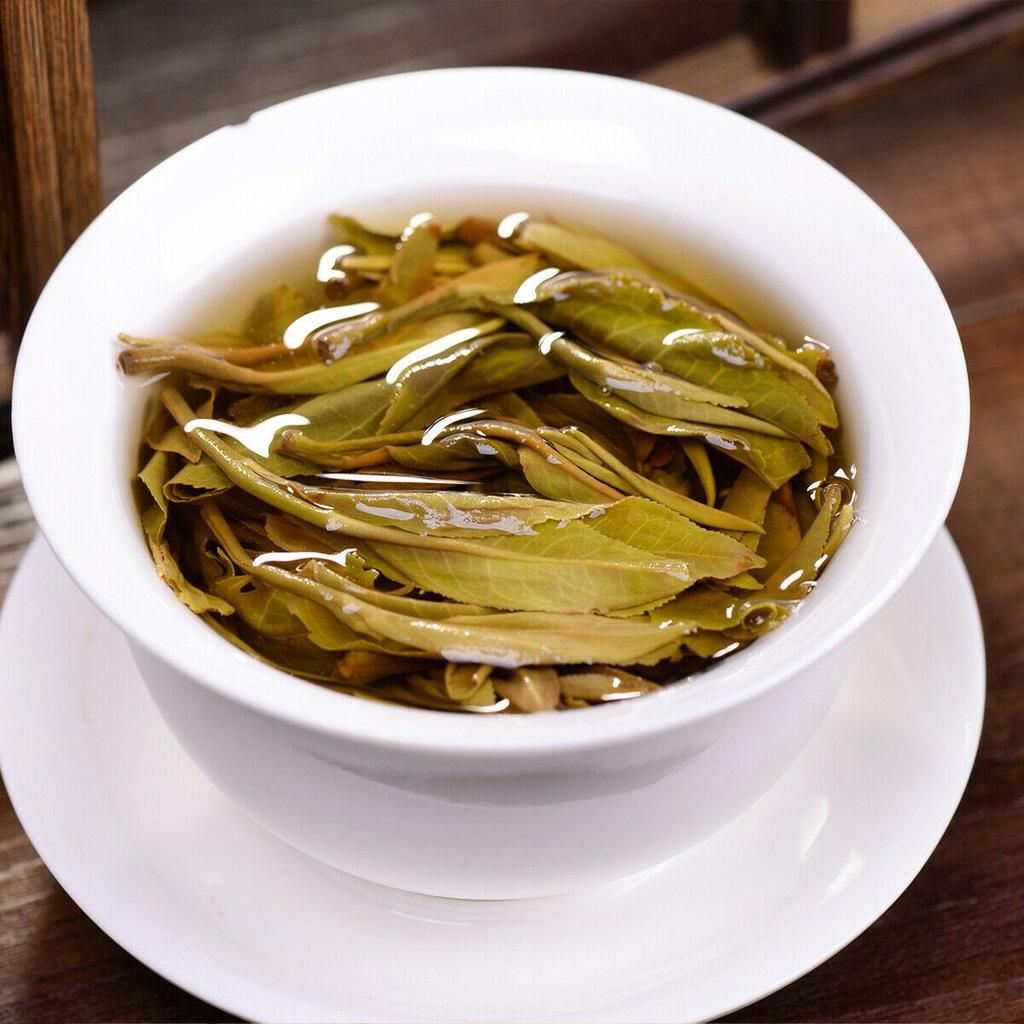100 g di tè Yunnan Sheng Puer Tè crudo Pu-erh Torta di alberi antichi selvatici di alta montagna