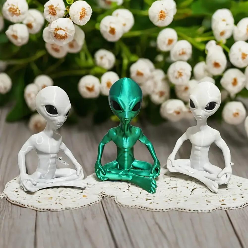 Meditierende Alien-Statue, 3D-gedrucktes Alien-Yoga-Meditations-Ornament, Halloween-Dekoration Zimmer Weltraum Spaß Stressabbau Dekoration