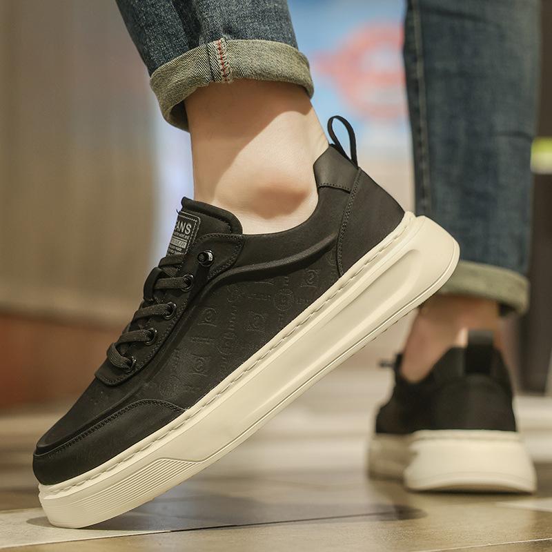 Strap-free flash wear lazy casual shoes outdoor street shooting new low-top comfortable skateboard shoes