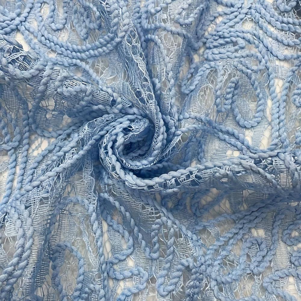 Lady's lace long-sleeved coat, lightweight design, suitable for spring and autumn seasons. Zip closure, long sleeves, fashionable and versatile.