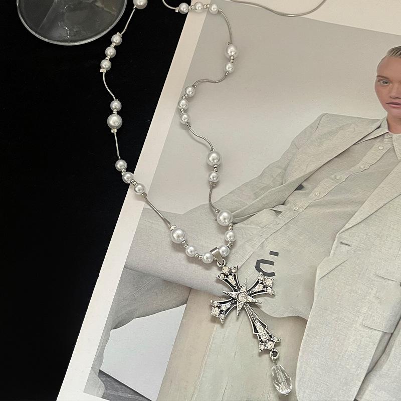

Жемчужная бриллиантовая подвеска-крест, модное ожерелье, цепочка до ключицы с высоким чувством стиля, ювелирные изделия класса люкс, универсальные, женские