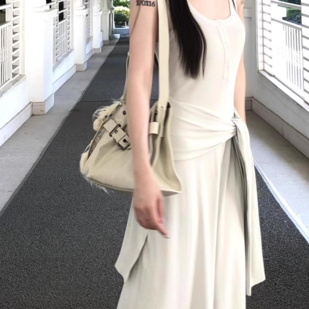 Niche Large-capacity Bag, Retro Shoulder Bag, Commuting To Work, Large Bag, Underarm Bag, Black Locomotive Bag.