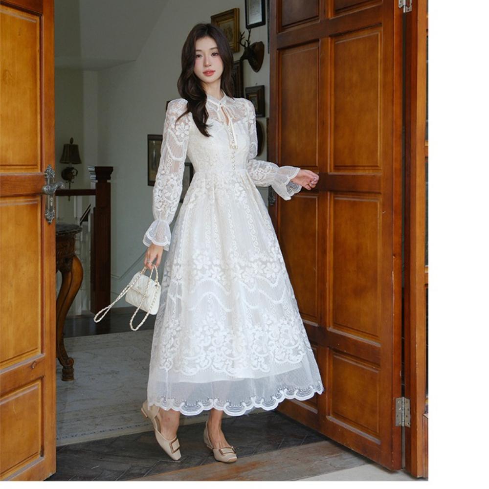 Elegant Lace Dress Women Mesh Embroidery Lanetern Sleeve Elegant Vintage Long Robe Holiday Prom Party Dresses