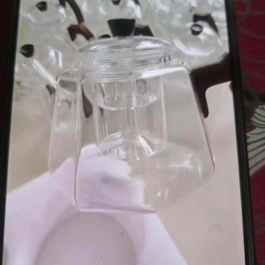 High-Temperature Resistant Glass Teapot with Large Capacity for Electric Stove and Fireplace Use