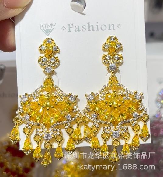 Guofeng Schwerindustrie Hochzeit Nadelohrringe Leicht Eingelegter Zirkon Holzkohle Wassertropfen Ohrringe Temperament Ohrringe