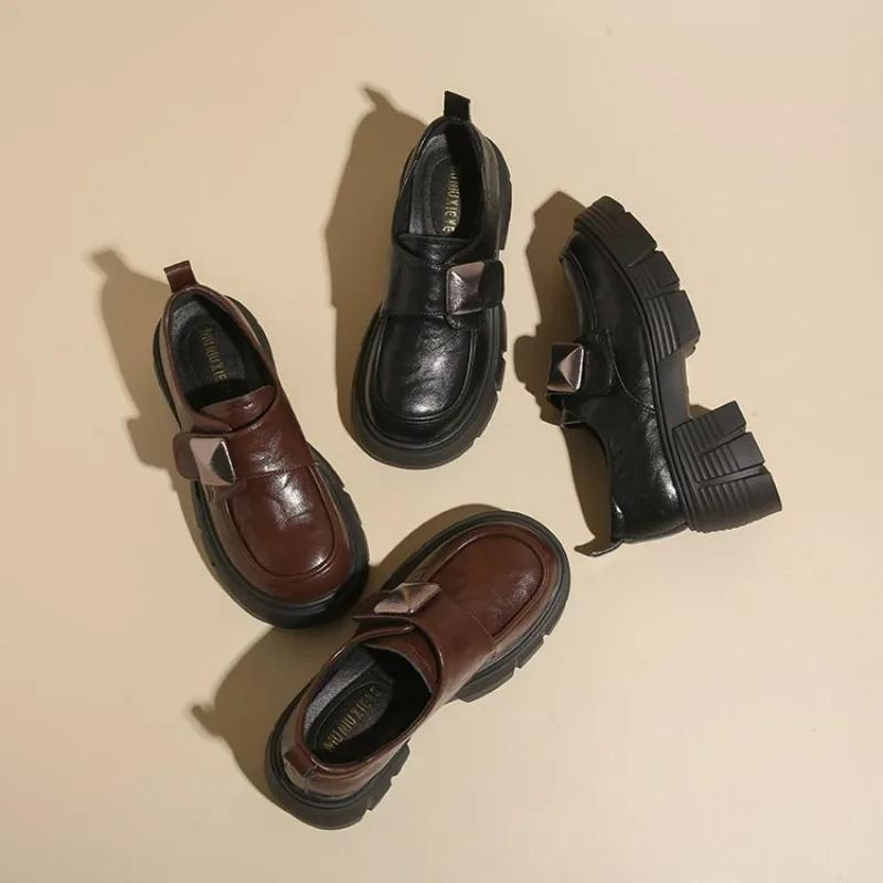 Fashion 2025 New Fashion Shoes Woman Flats Autumn British Style Oxfords Round Toe Platform Loafers with Fur All-Match Casual Female