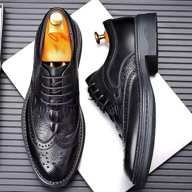 Pánské ležérní šněrovací boty z pravé kůže s krokodýlím vzorem