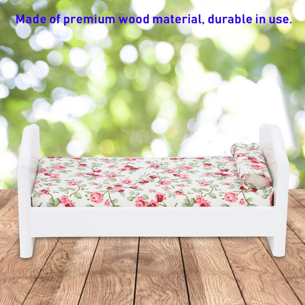 Mini Dollhouse Simulation Pocket sized Furniture Wooden Printed Bed 1/12 Model Ornament(Bed )