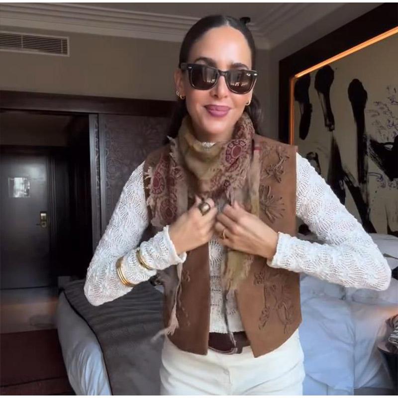 Vintage Solid Color Women Coat Vest Fashion O-neck Sleeveless Embroidery Female Coats 2025 Spring Autumn Urban Lady Streetwear