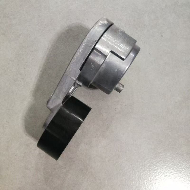 1pc Engine belt tensioner, Generator tensioner for CHANGAN 2018 Alsvin CS15 AUCHAN X70S EA150110900 1025060-H01 473 Engine