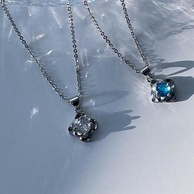 Women's Universal Square Oval Pin Necklace