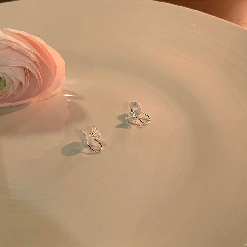 

Colorized Butterfly Women s Light Luxury Minority Mosquito Coil Ear Studs A pair of ear clips without ear holes