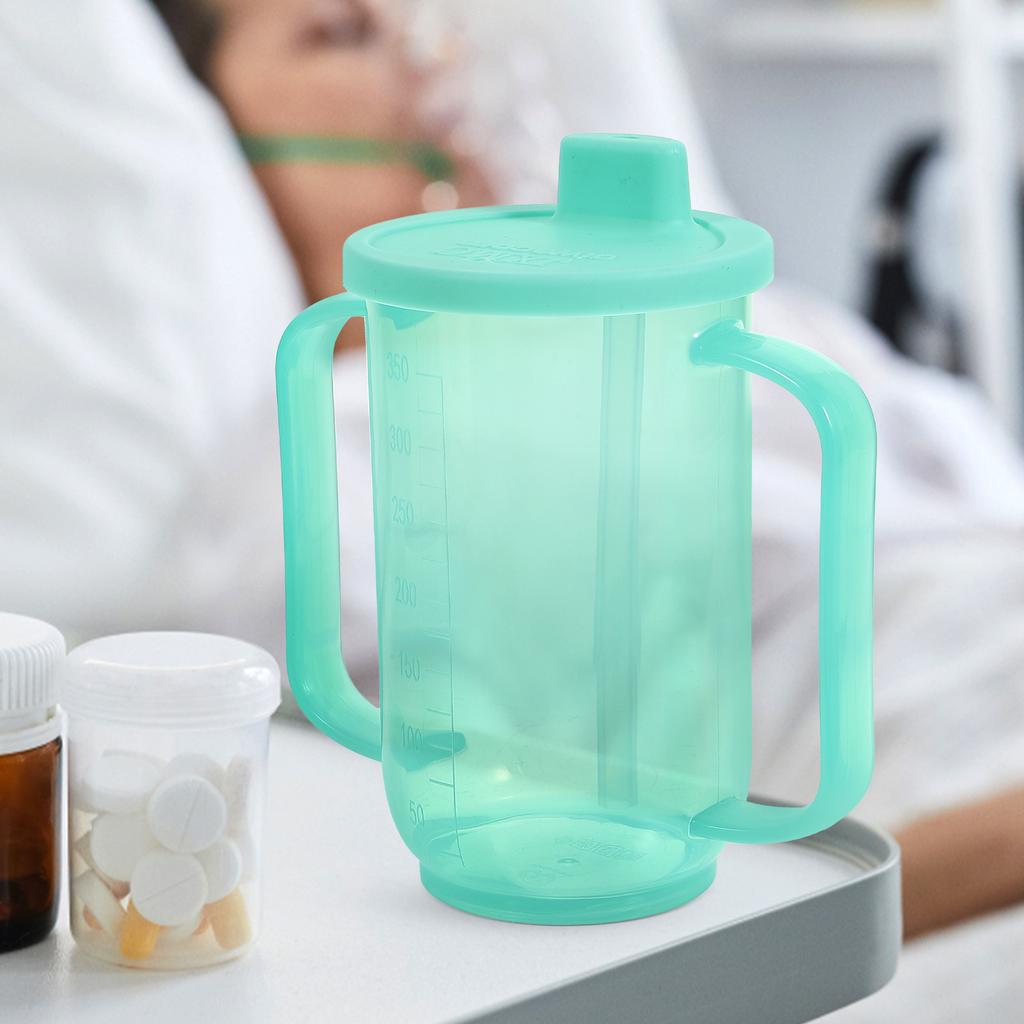 Kubek do picia dla dorosłych 2 uchwyty Plastikowy kubek kubek do picia Niepełnosprawni Starszy Odporny na rozlanie Kubek dla osób z dysfagią Pomoc dla osób z chorobą Parkinsona Codzienne życie