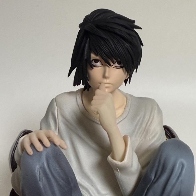 17cm Death Note L. Lawliet Squatting Sofa Figurine Model Toy Doll Room Decoration Collection Car Ornament Kids Birthday Gift