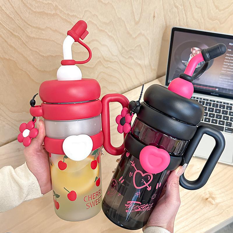 Water bottle summer plastic water cup large capacity cup children with handle portable straw plastic cup office tea