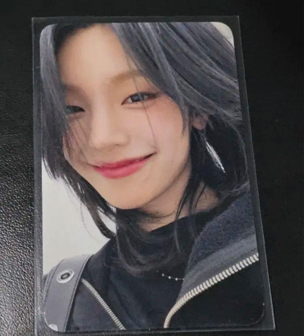 

[USED] ITZY Yeji Sanok Trading Card