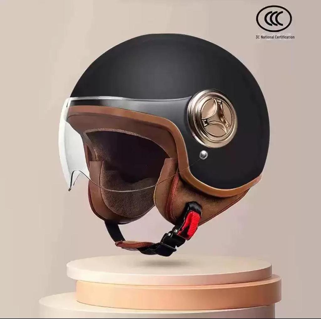 "Universal Retro Gray Motorcycle Helmet, 3C Certified for All Seasons"