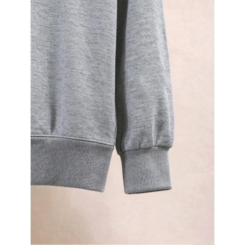 European sizes Spring Autumn Casual Children's Retro Cross Slogan Round Neck Sweatshirt, Distressed Brushstroke Cross Print Boy's Long Sleeve Top.