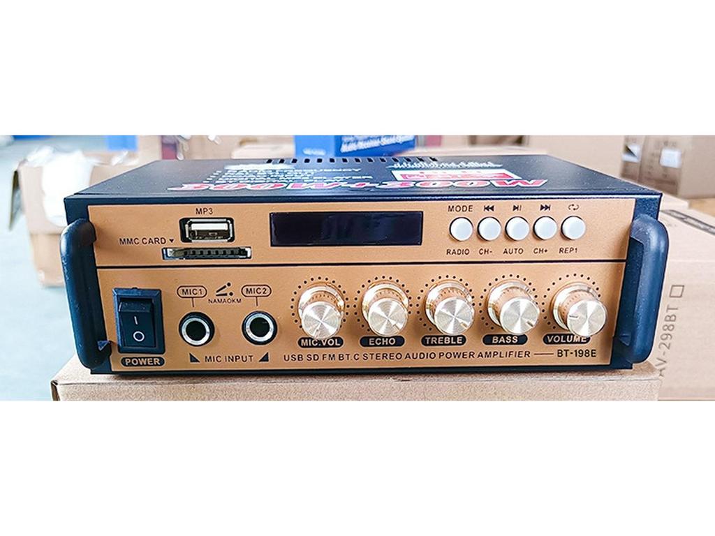 Dual-Channel Bluetooth Amplifier with USB Radio & Wireless Remote