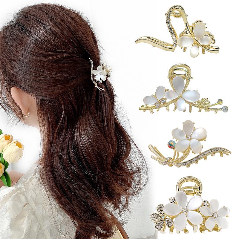 Exquisite Cat's Eye Flower Hair Clip for Women - Medium Size Alloy Claw for Spring & Summer