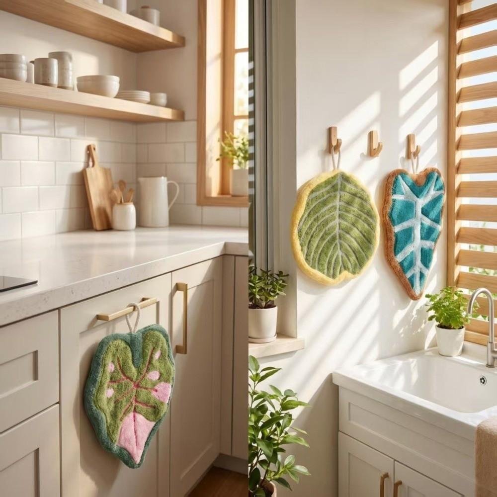 Leaf Shaped Green Leaves Hand Towel Christmas Decorations Quick Drying Bathroom Hanging Towels Absorbent Hand Towels Kitchen