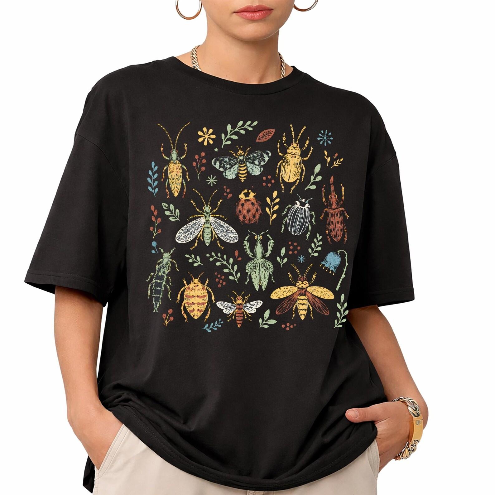 Vintage Insect Collage Shirt, Cottagecore Entomology Graphic Tee, Streetwear T-Shirt M