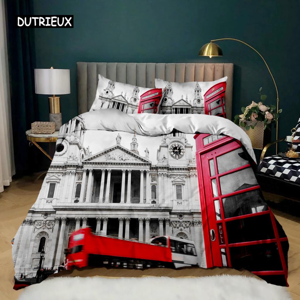 

Ретро архитектурный пододеяльник Женщина в красном платье играет на скрипке у Эйфелевой башни Двойной королевский размер полиэстеровый кулит 150x200cm 3pcs