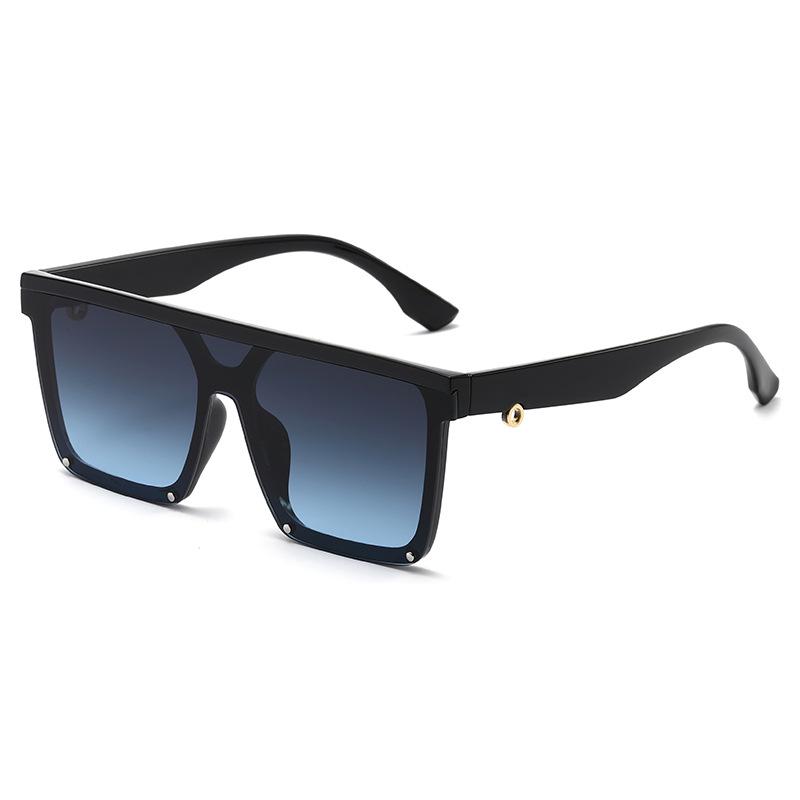 Fashionable Large Square Frame Sunglasses: European & American Street Style with Luxury Design