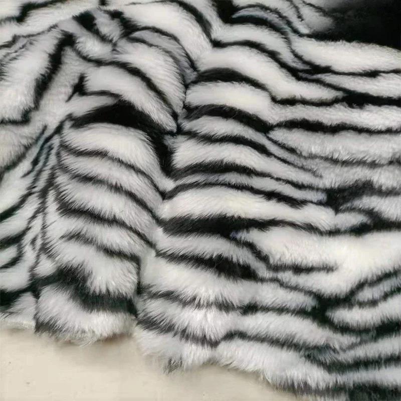 Tiskový plyšový syntetický kožušinový látka Leopardí potisk Tygr potisk Zebra Kostým na vystoupení Umělá kožešina Oblečení Koberec Domácí látka