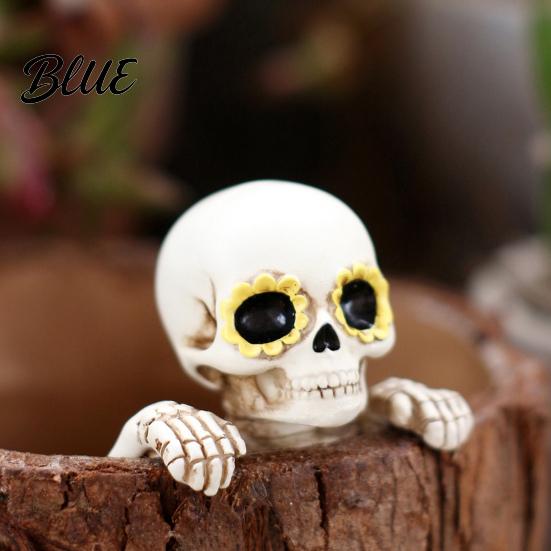 Cool Plant Decorations Skeleton Flower Pot Hugger Resin Skull Planter Statue with Eyes Mini Funny Garden Statues Flowerpot Ornament for Halloween
