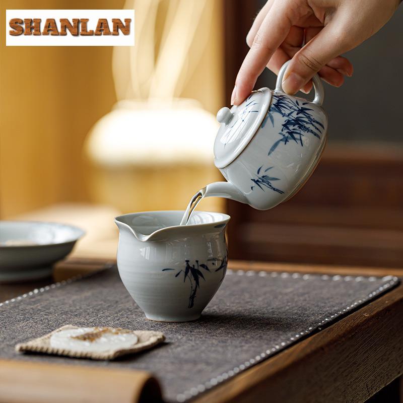 150ml Hand-painted Blue Bamboo Teapot Elegant Tea Infuser Pot Tea Maker Kettle With Ball Hole Tableware Accessories Ornaments