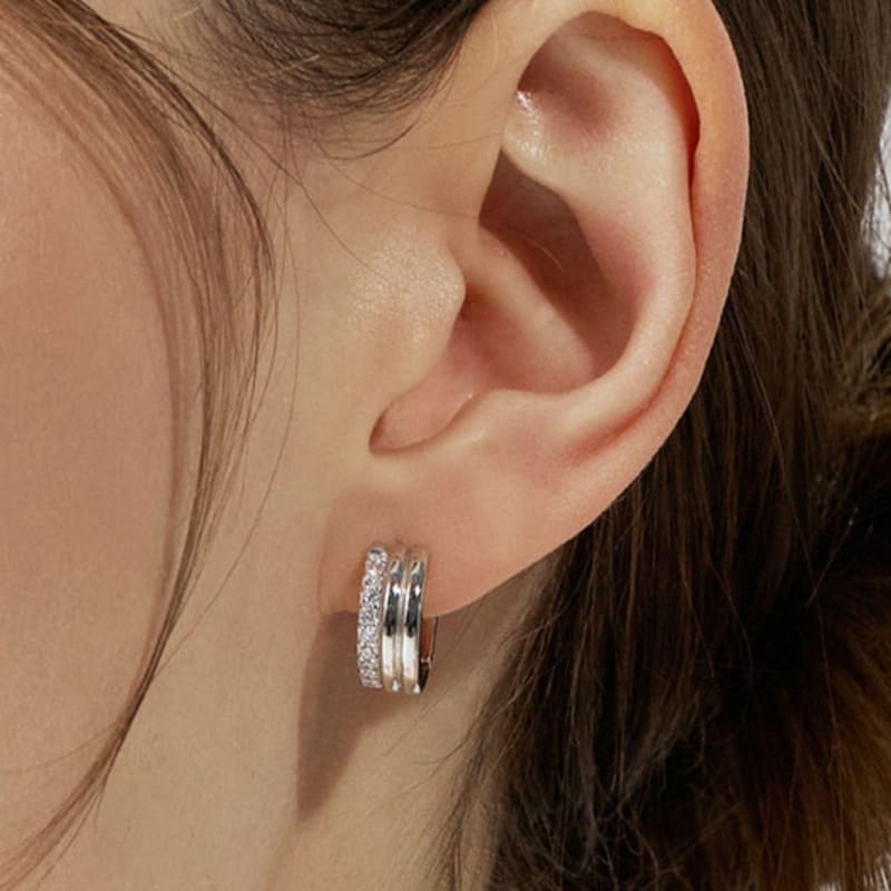 Hyeres-lor Triple Silver (W) Pave Earrings HL3E4B305W9XXX