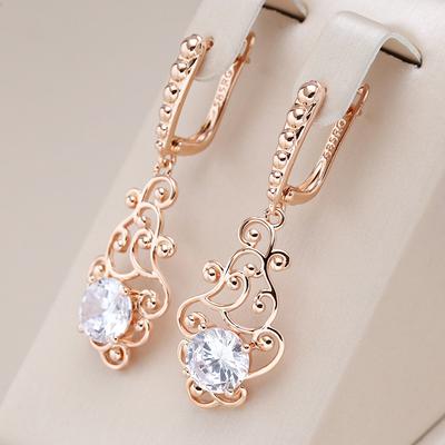Vintage Glänzende Hängeohrringe für Damen Roségold Farbe Natürlicher Zirkon Englische Ohrringe Ethnischer Hochzeits-Täglicher Schmuck