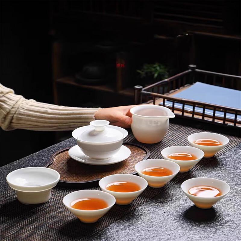 Dragon Embossed Ceramic Gaiwan Tea Set Gift Box