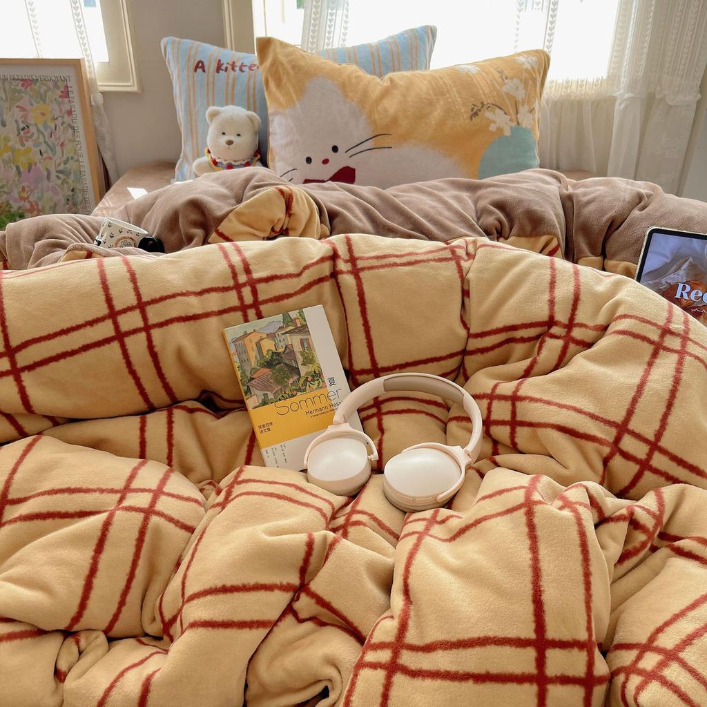 Double-Sided Thickened Milk Fleece Bed Four-Piece Coral Fleece Quilt Cover Fleece Sheet Three-Piece Bedding