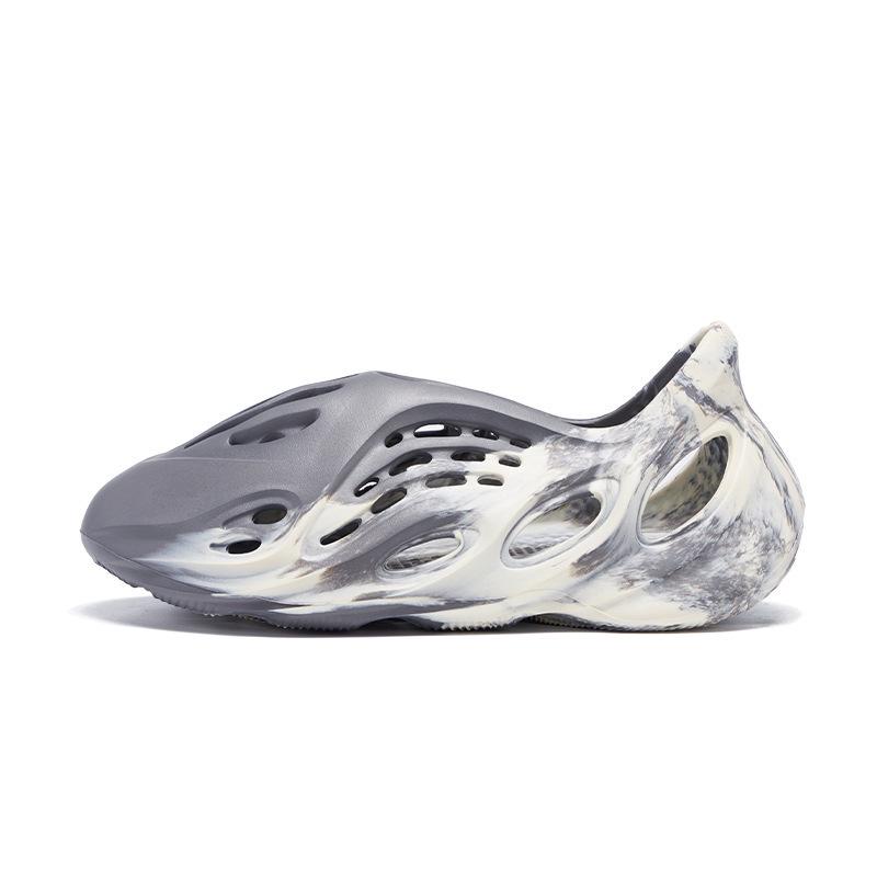 Women s 2025 Coconut Hole Summer Clog Sandals - Thick Sole, Anti-Slip Beach Shoes 37