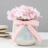 Künstliche Blume in Keramikvase mit Seidenband Weiches Realistisches Kunstblumen-Arrangement Heim Schreibtisch Tischplatte Dekoration