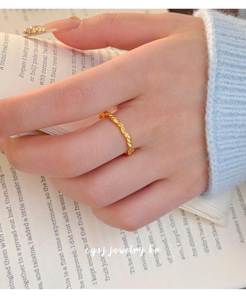 Cui Yan S925 Sterling Silver Korean Twist Knot Minimalist Adjustable Ring for Women