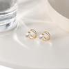 1 Pair Clip Earrings for Women, Simple Round Faux Pearl Earrings, Non Pierced Ear Clips for Dating Banquet Dance